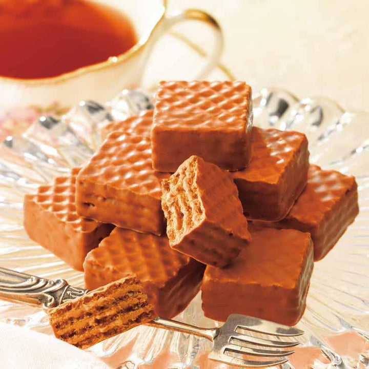 Royce Chocolate Wafers Tea Cream Yui mart
