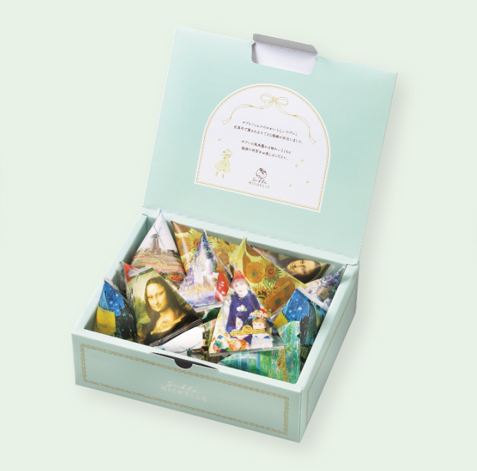 Sable MICHELLE Gallery Mignon 14-piece art sable cookie gift box open view