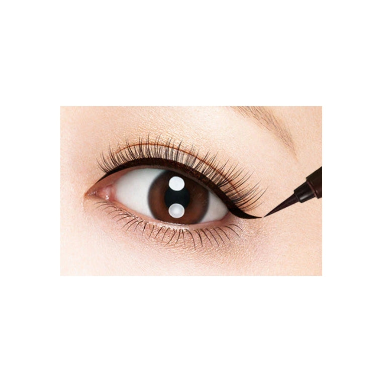 KISSME Heroine Make Brown Black eyeliner eye makeup application detail